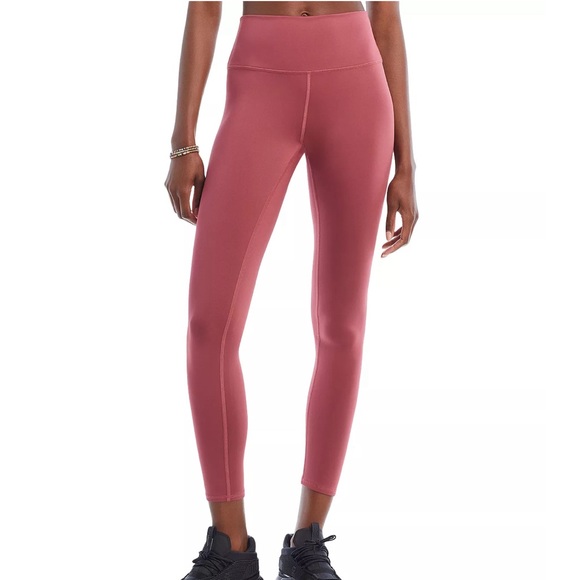 ALO Yoga Pants - ALO High-waist Airbrush Legging Mars Clay